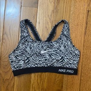 Nike Un-padded Sports Bra